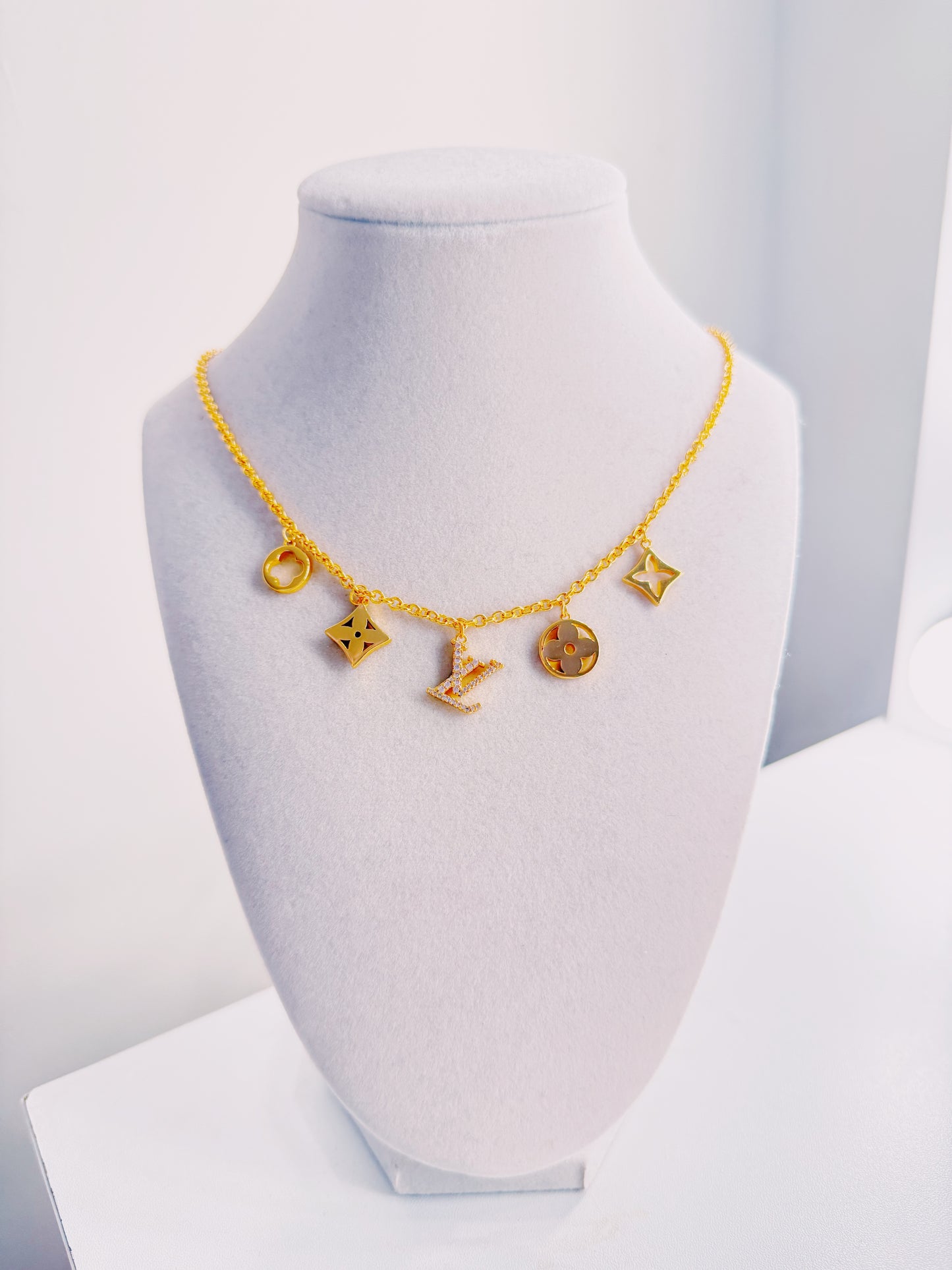 The 1854 Pendant Charm Necklace