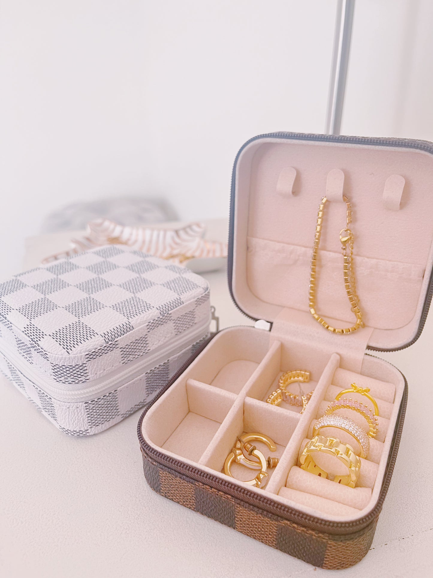 Brown - Mini Jewelry Box