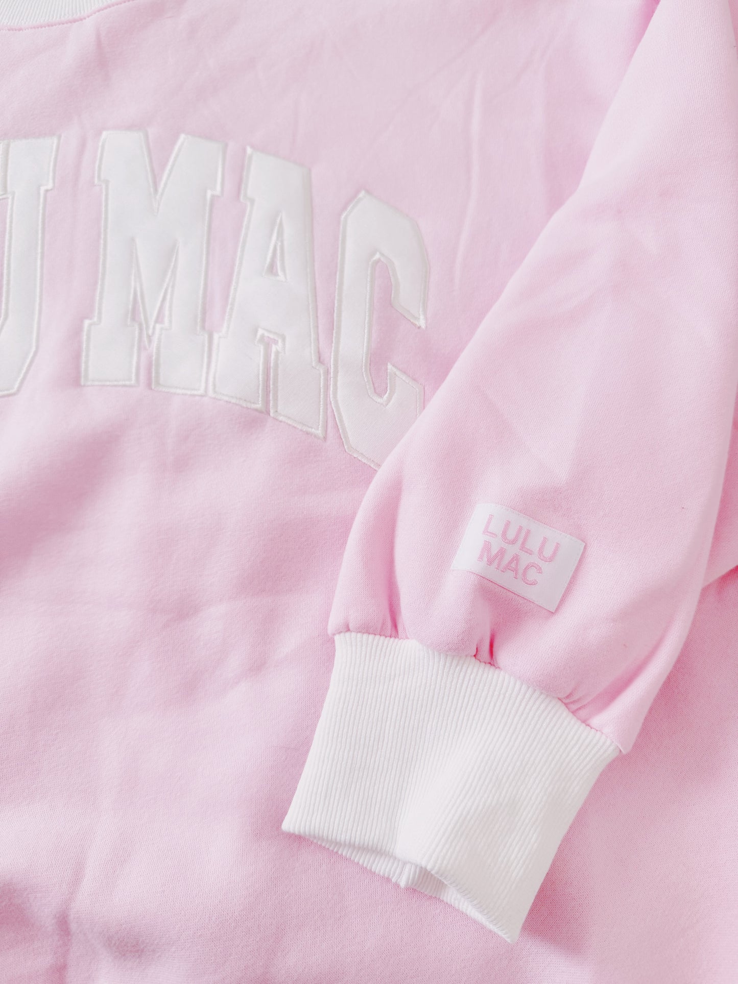 LULU MAC PINK/WHITE EMBROIDERED CREW