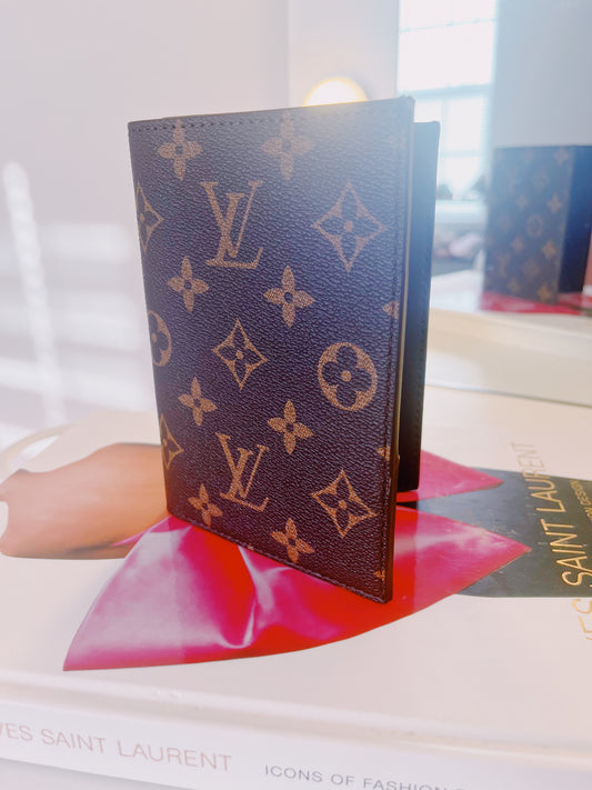 ‘Let’s Take A Flight’ Passport Case
