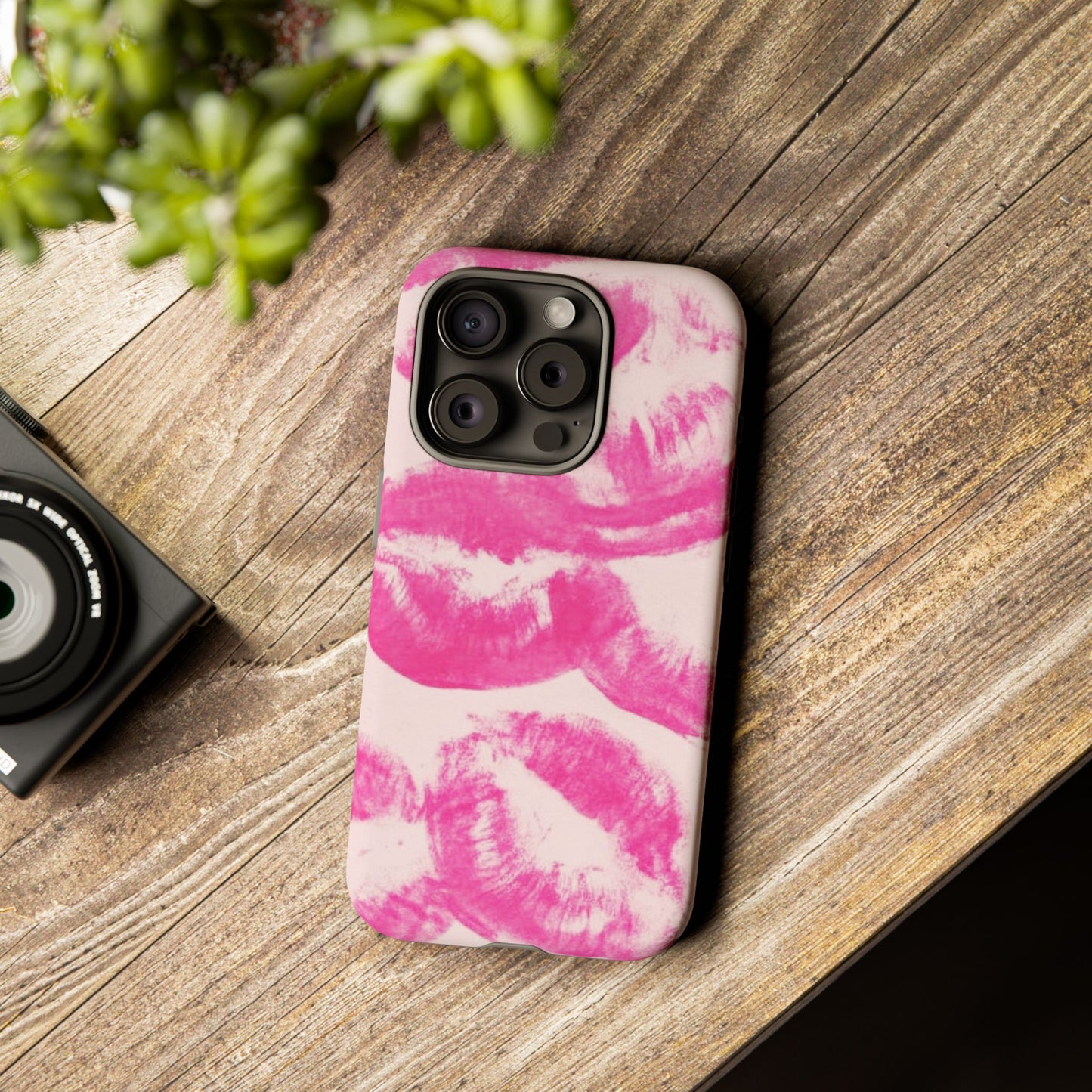 PINK KISSES CASE *NEW*