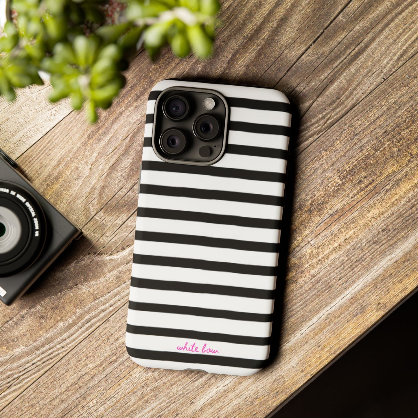 SIGNATURE STRIPED CASE