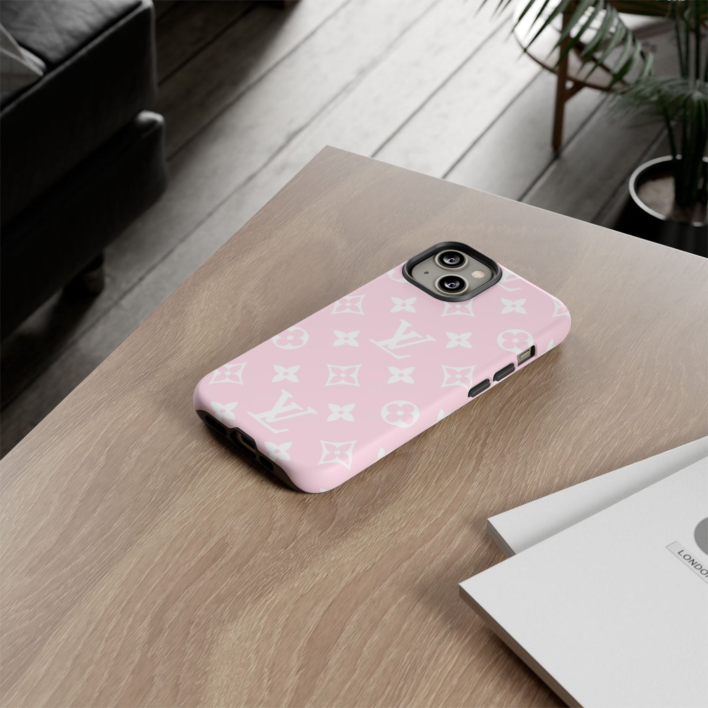 PINK LOUIS CASE *NEW*