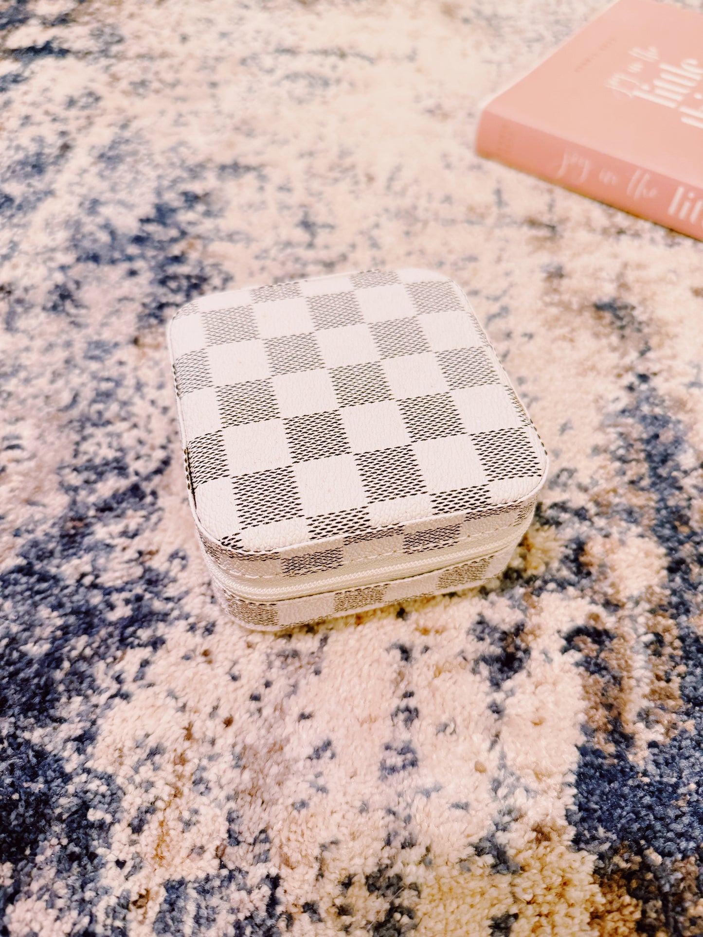 White Checkered Jewelry Box
