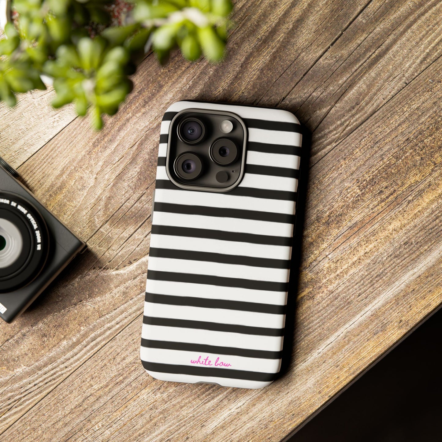 SIGNATURE STRIPED CASE