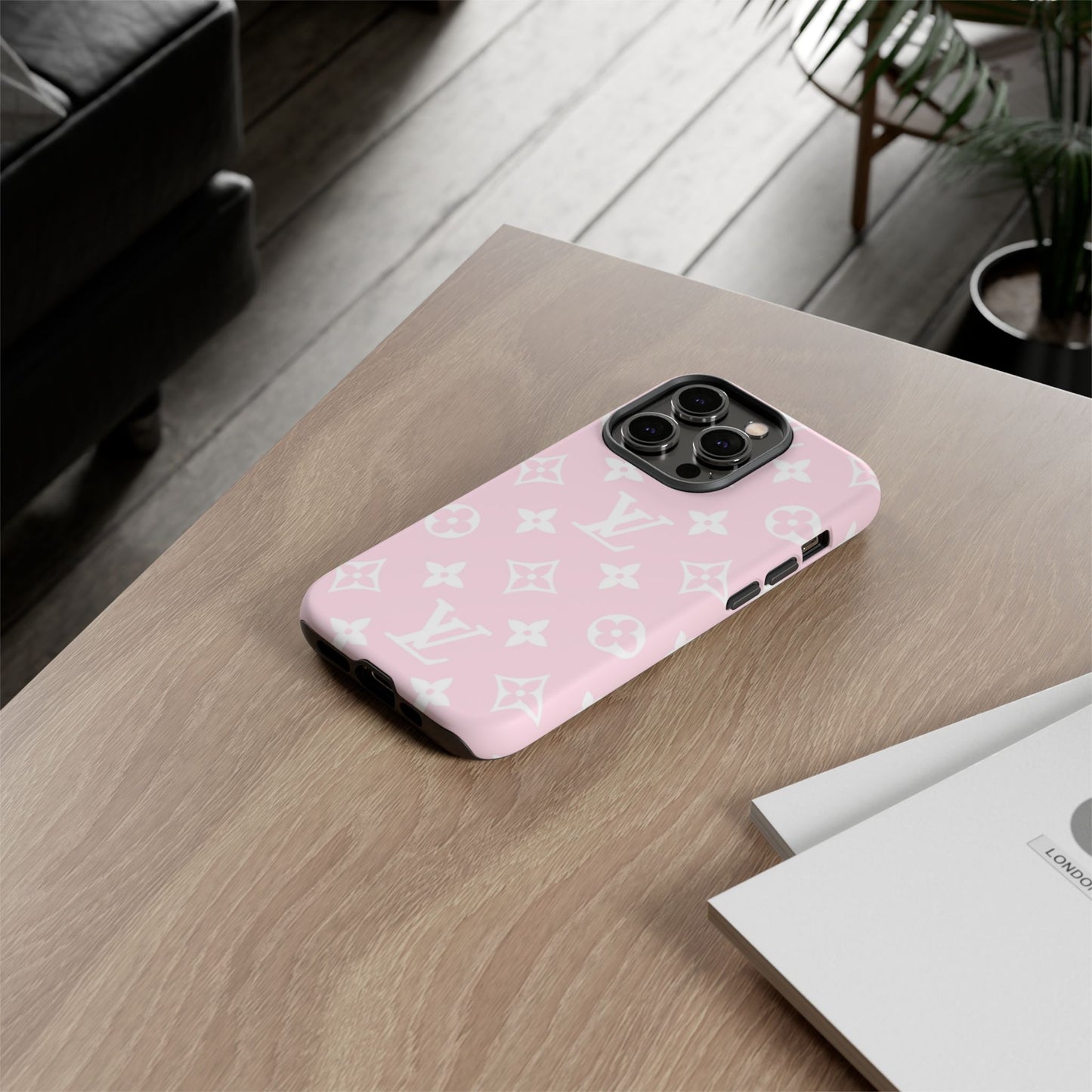 PINK LOUIS CASE *NEW*