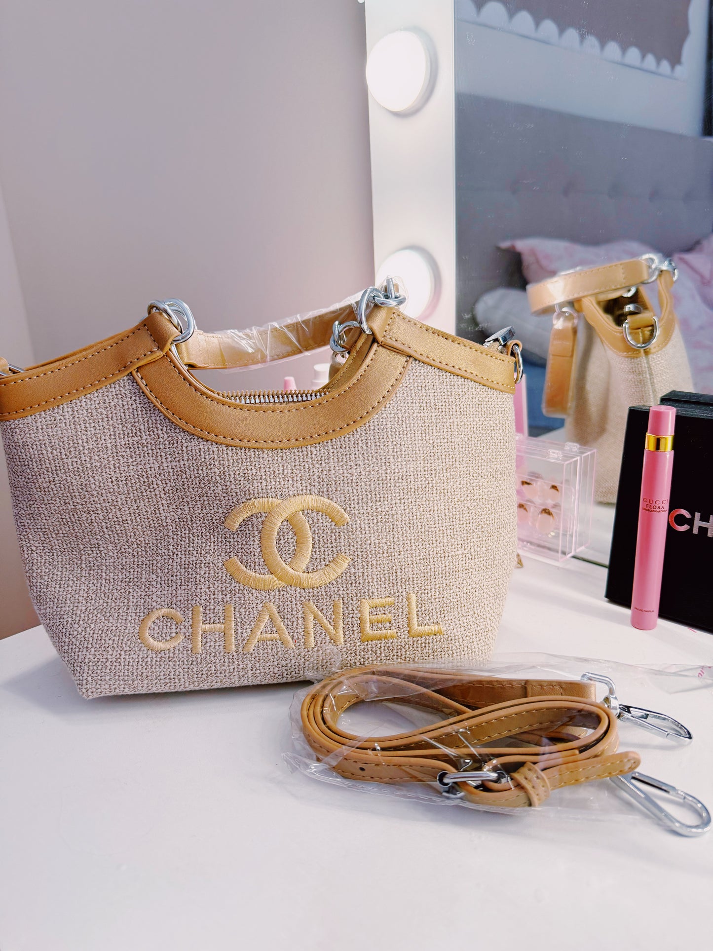The Carlie Purse