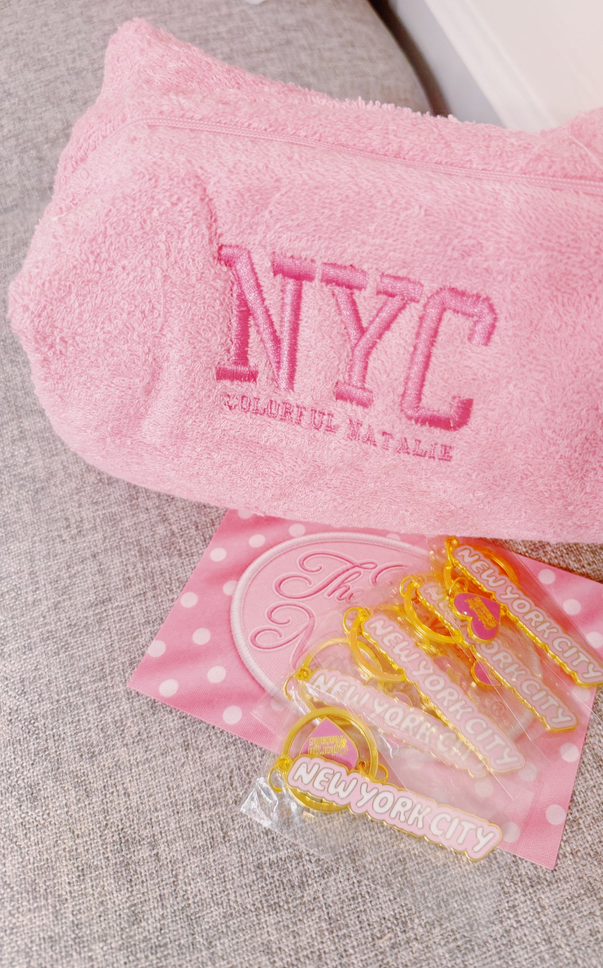 COLOR NATALIE NYC LIGHT PINK ENAMEL KEYCHAIN